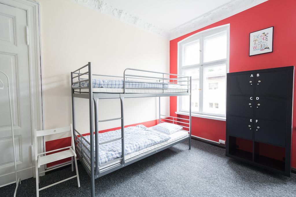 Hostel Awangarda Poznań Værelse billede