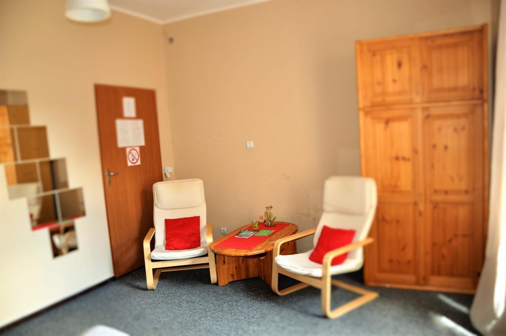 Hostel Awangarda Poznań Eksteriør billede