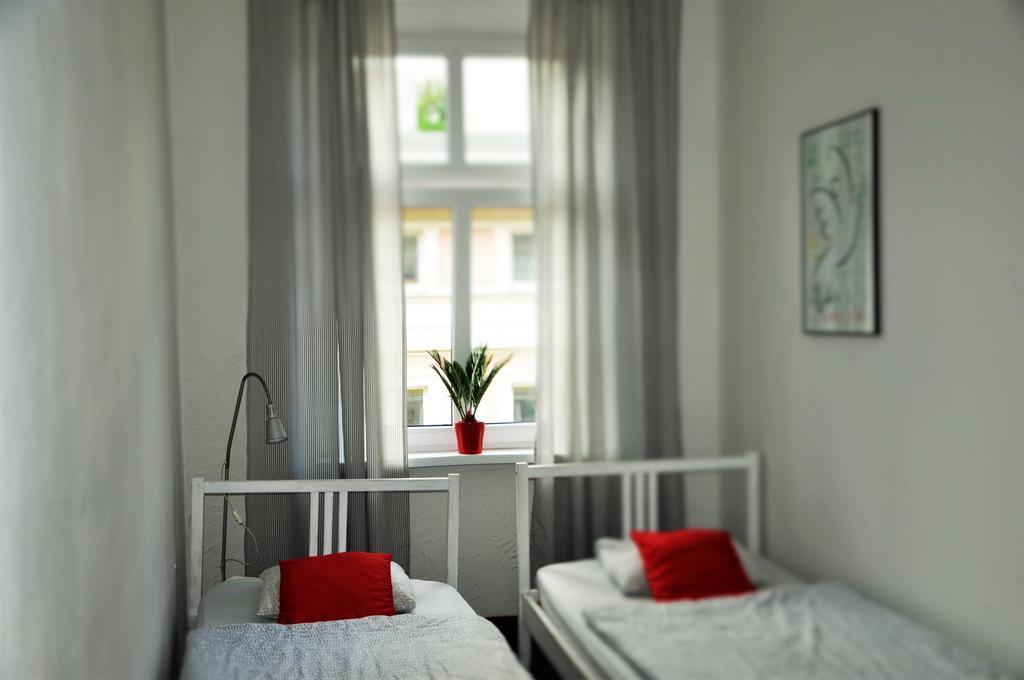 Hostel Awangarda Poznań Eksteriør billede